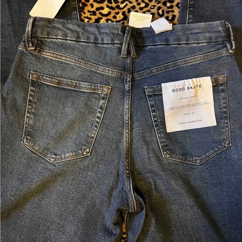 NWT Good American Women's 14
Good Skate High Rise Wide Leg
Jeans in BBBlue383 - Picture 8 of 15